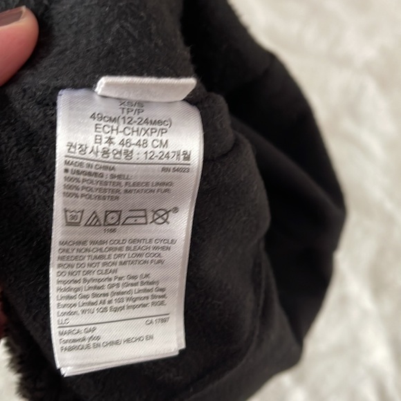 NWOT Gap baby winter hat - Picture 3 of 4